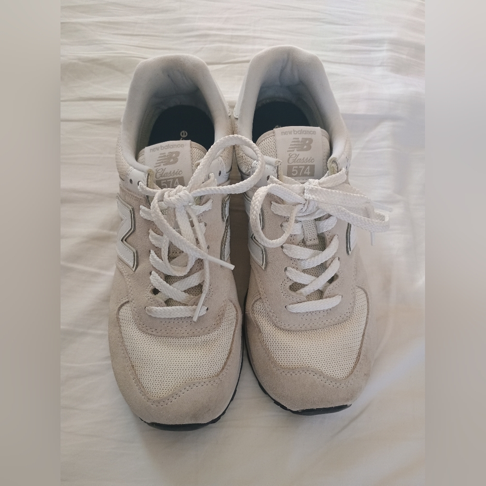 New Balance 574 Size 10 Women's Sneakers - Picture 5 of 8